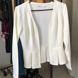 Just fab white zip up blazer